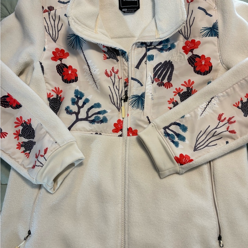 The North Face Fleece Zip Up